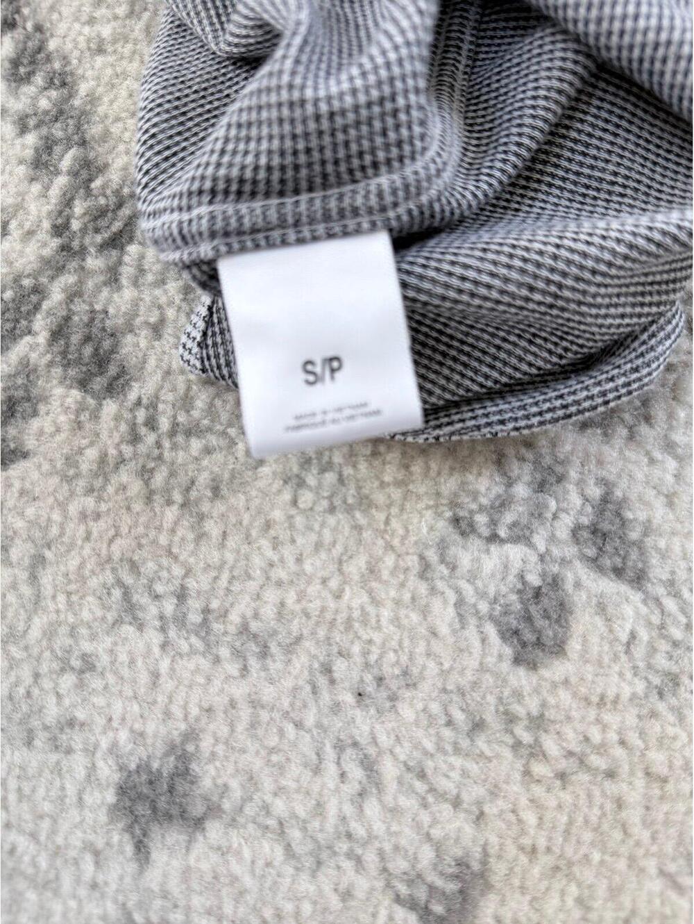 Express Essential Micro-Print Button Front Shirt - Picture 7 of 9